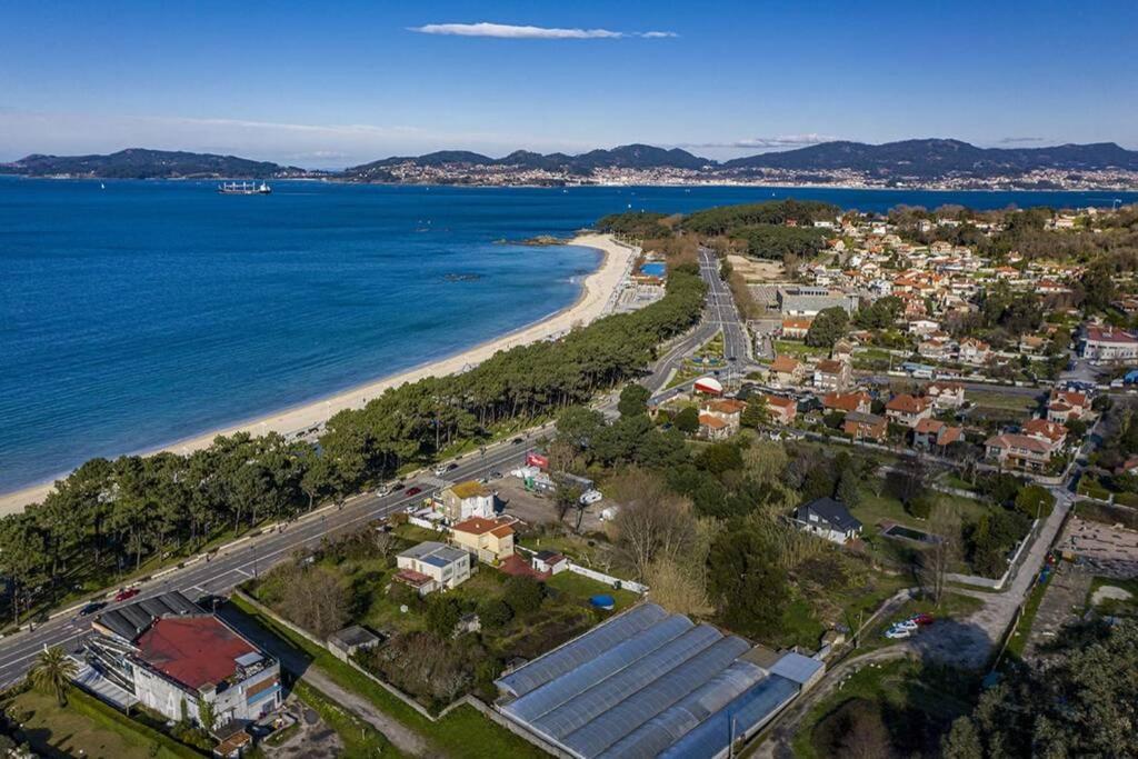 Apartamentos En Playa De Samil Primera Linea De Playa Pe Na Areia Vigo Bagian luar foto