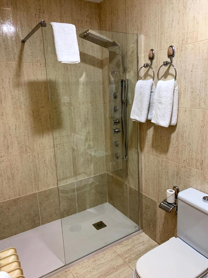 Apartamentos En Playa De Samil Primera Linea De Playa Pe Na Areia Vigo Bagian luar foto