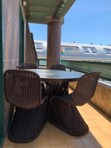 Apartamentos En Playa De Samil Primera Linea De Playa Pe Na Areia Vigo Bagian luar foto