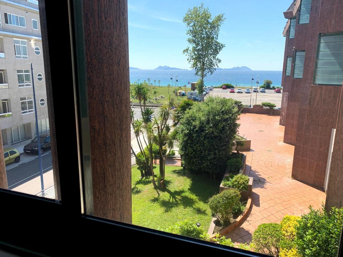 Apartamentos En Playa De Samil Primera Linea De Playa Pe Na Areia Vigo Bagian luar foto